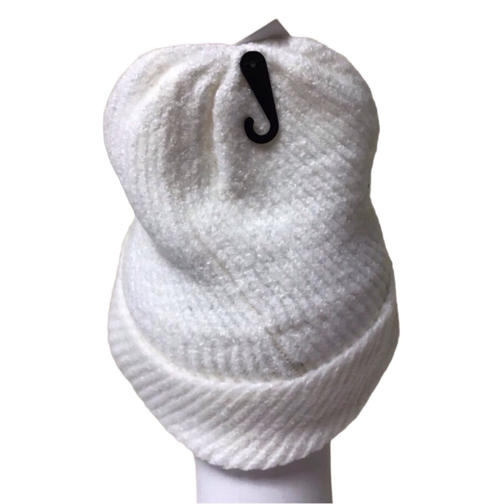 Spyder Diagonal Dimensional Ribbed Cuff Beanie - Picture 7 of 9